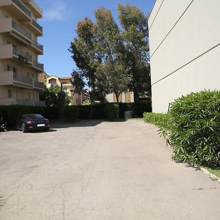 Residence Le Palme Montesilvano Marina Exteriör bild
