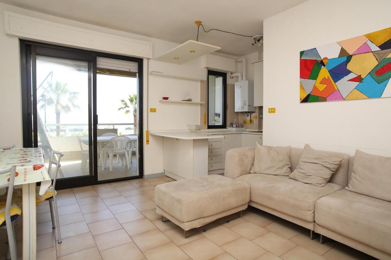 Residence Le Palme Montesilvano Marina Exteriör bild